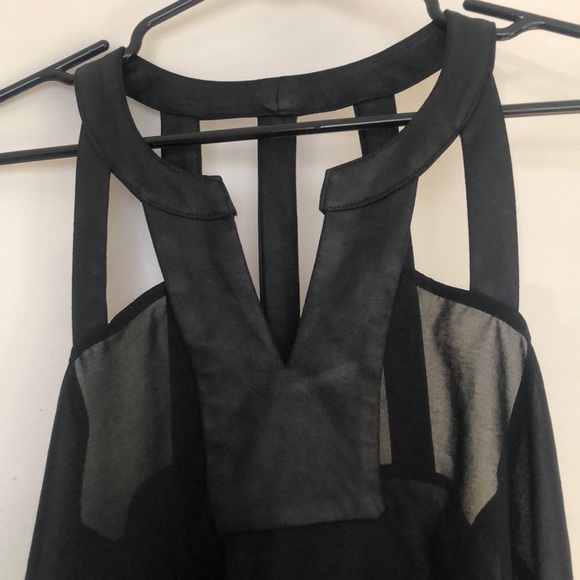 Sheet black tank with leather detail - Picture 2 of 3